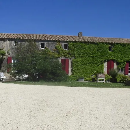 Hébergement de vacances Logis De Bois Roche Saint-Bonnet-sur-Gironde
