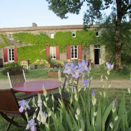 Logis De Bois Roche Hébergement de vacances