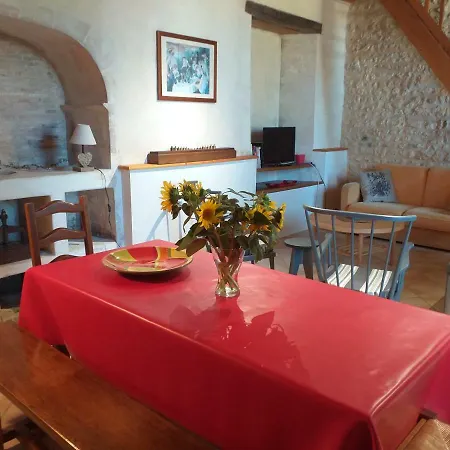 Hébergement de vacances Logis De Bois Roche *