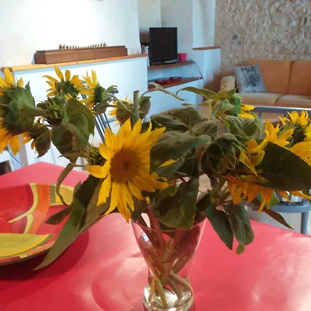 Logis De Bois Roche Holiday home *