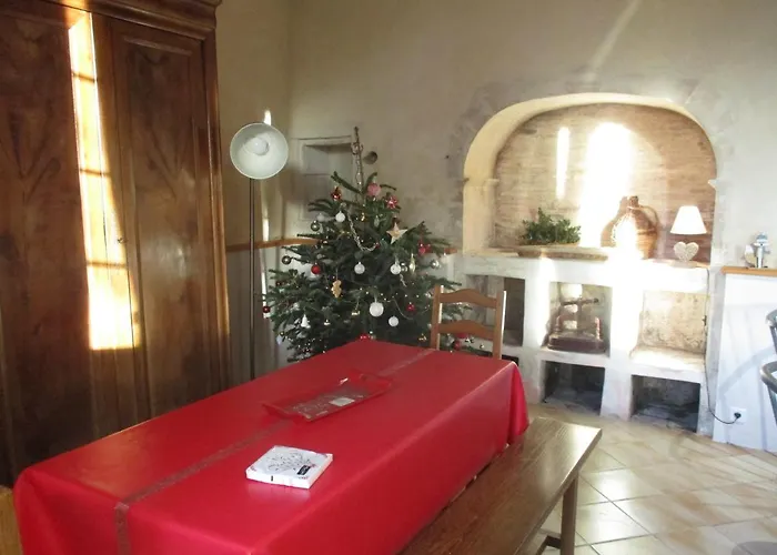 Logis De Bois Roche * Saint-Bonnet-sur-Gironde