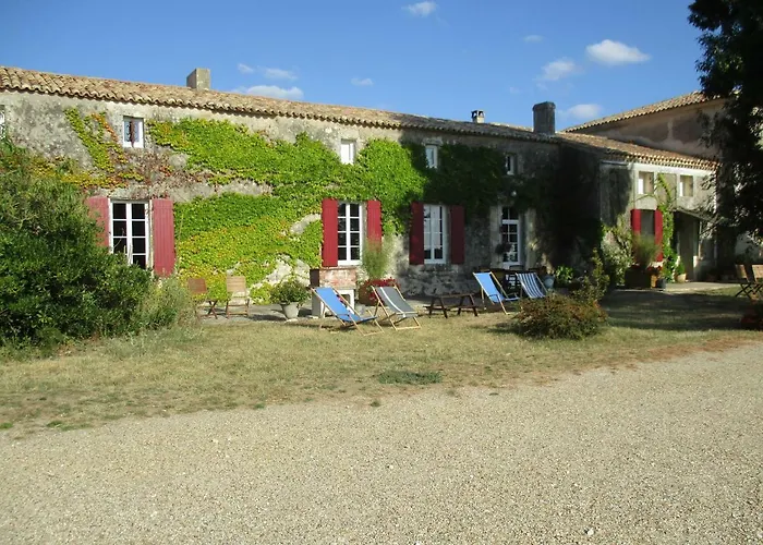 Logis De Bois Roche Holiday home *